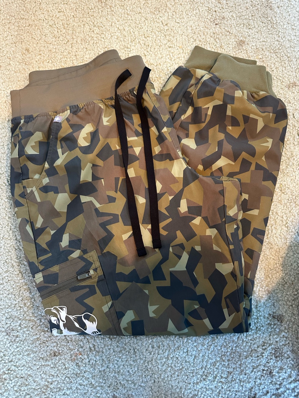 FIGS MARTINI OLIVE Camouflage Jogger Pants- SIZE LARGE